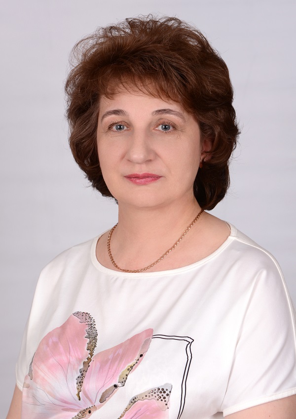 Толстихина Ирина Александровна.